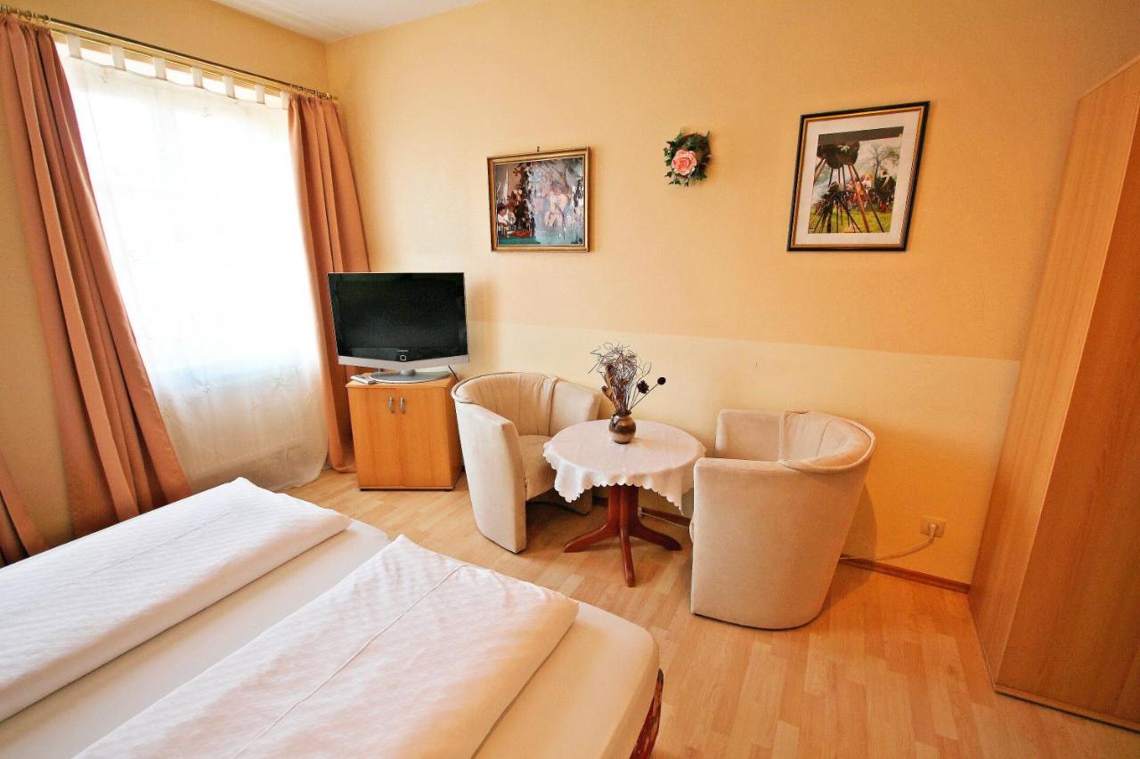 Gaestehaus Edith Rothenburg ob der Tauber Kültér fotó
